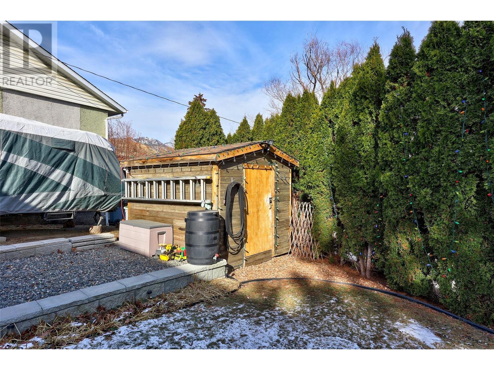 813 Mcqueen Drive, Kamloops, British Columbia  V2B 7X8 - Photo 36 - 10334591
