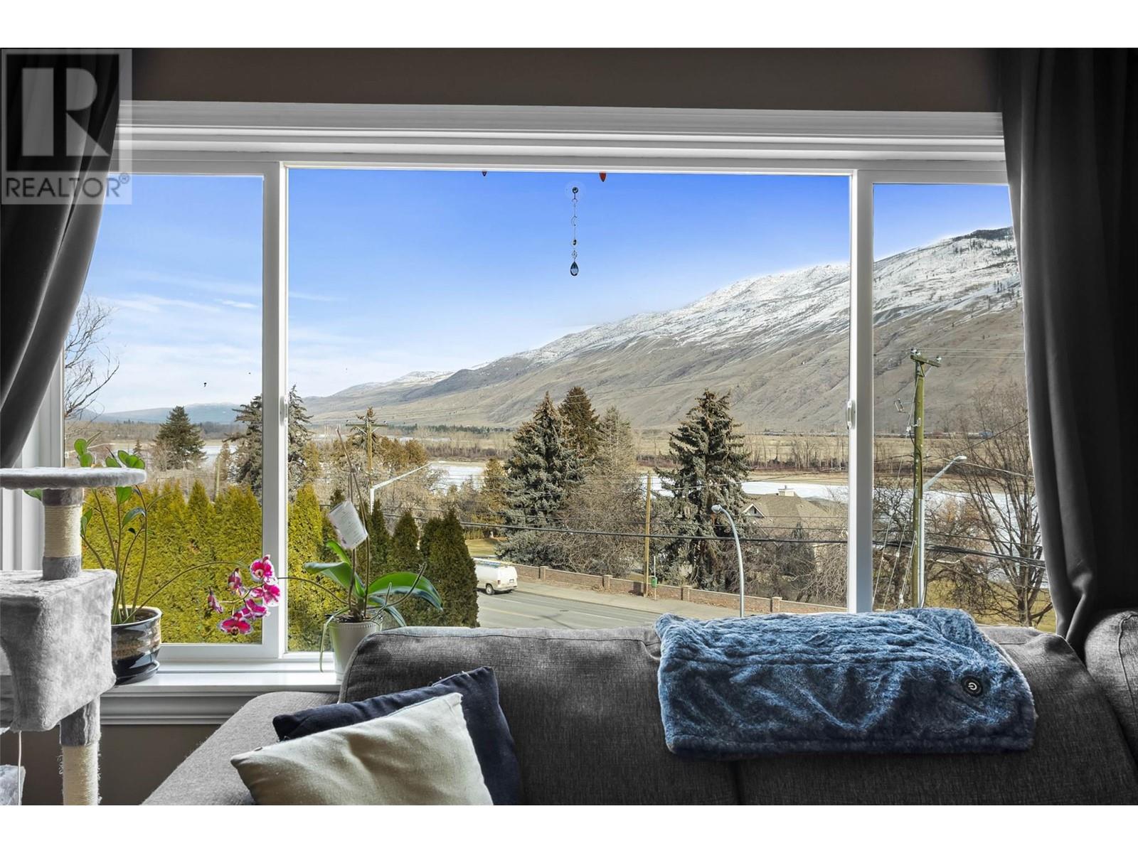 813 Mcqueen Drive, Kamloops, British Columbia  V2B 7X8 - Photo 8 - 10334591
