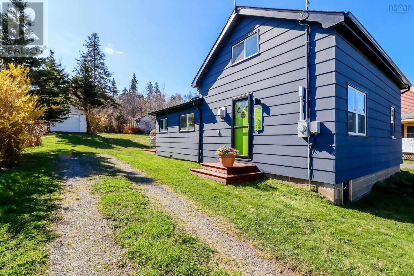 20 Cove Road, Halls Harbour, Nova Scotia  B0P 1J0 - Photo 12 - 202503075