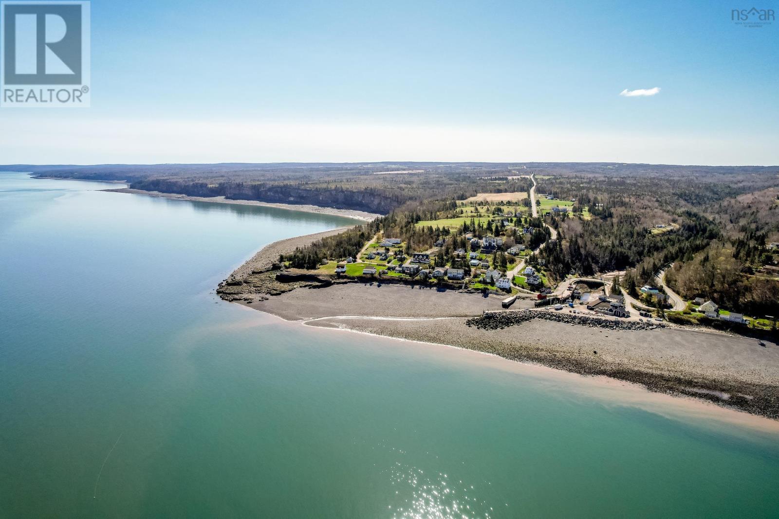 20 Cove Road, Halls Harbour, Nova Scotia  B0P 1J0 - Photo 35 - 202503076