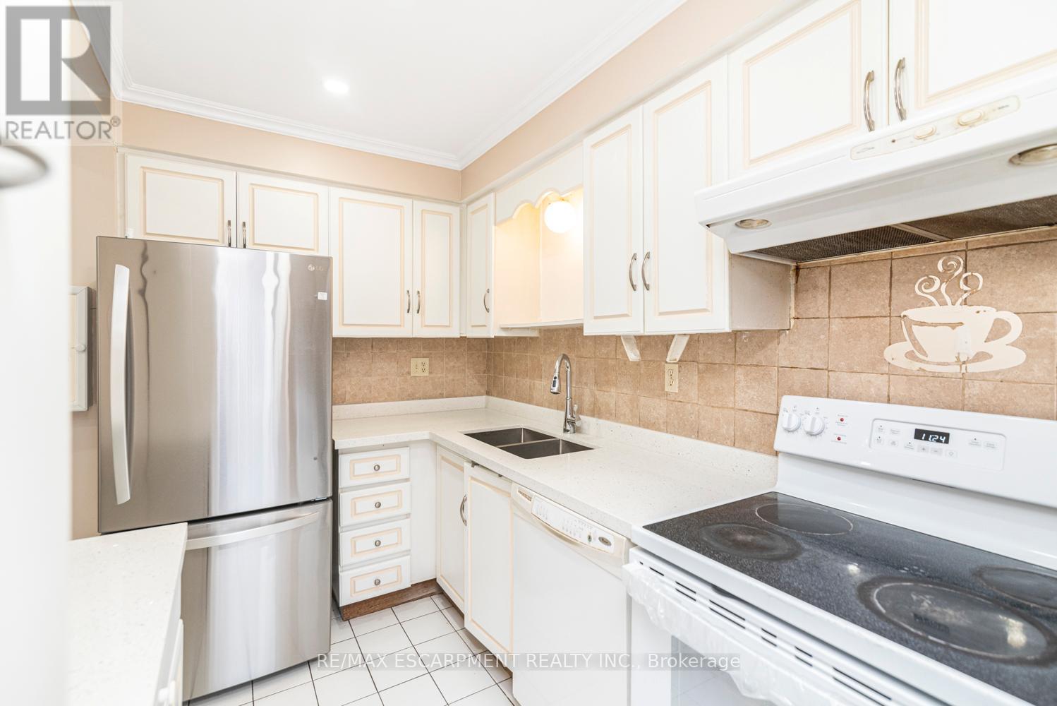 35 - 14 Derby Street, Hamilton, Ontario  L8W 3T5 - Photo 22 - X11976146