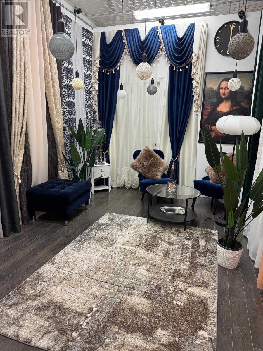 Property at 158 - 7181 YONGE ST. STREET image 3