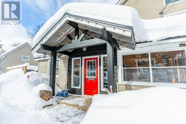 Unit 2 - 2029 Little Hawk Lake Road, Algonquin Highlands, Ontario  K0M 1J2 - Photo 4 - X11976353