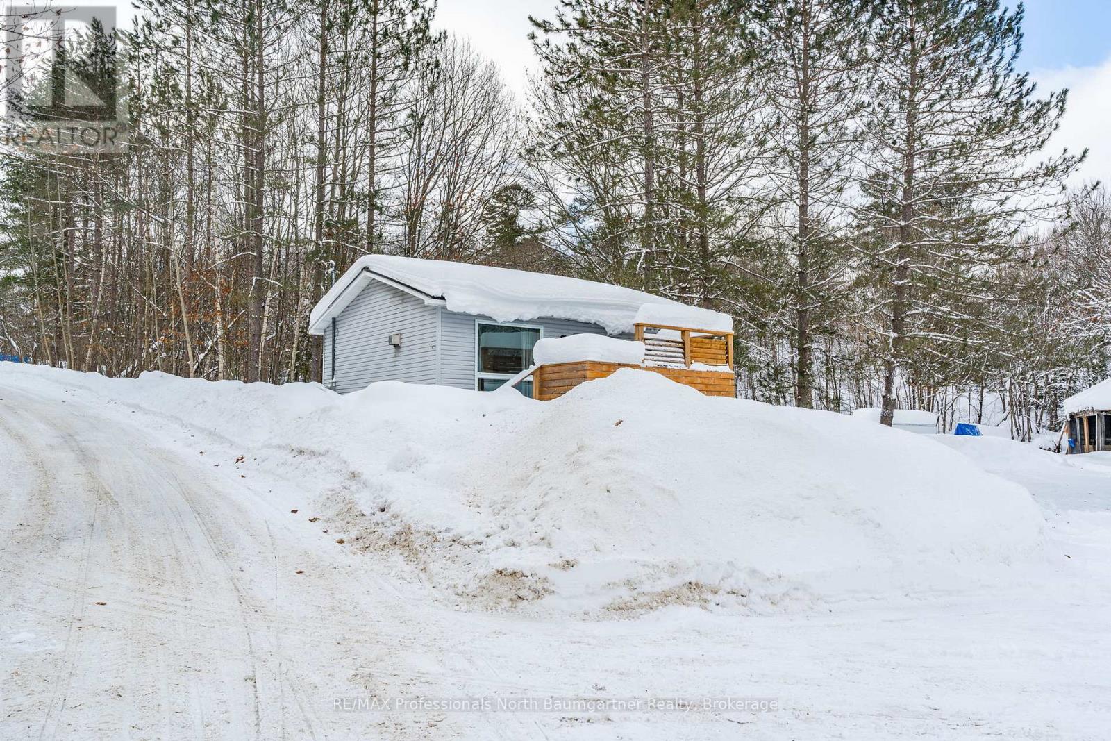 Unit 4 - 2029 Little Hawk Lake Road, Algonquin Highlands (Stanhope), Ontario  K0M 1S0 - Photo 31 - X11976354