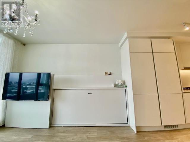 1203 657 Whiting Way, Coquitlam, British Columbia  V3J 0J6 - Photo 8 - R2964906