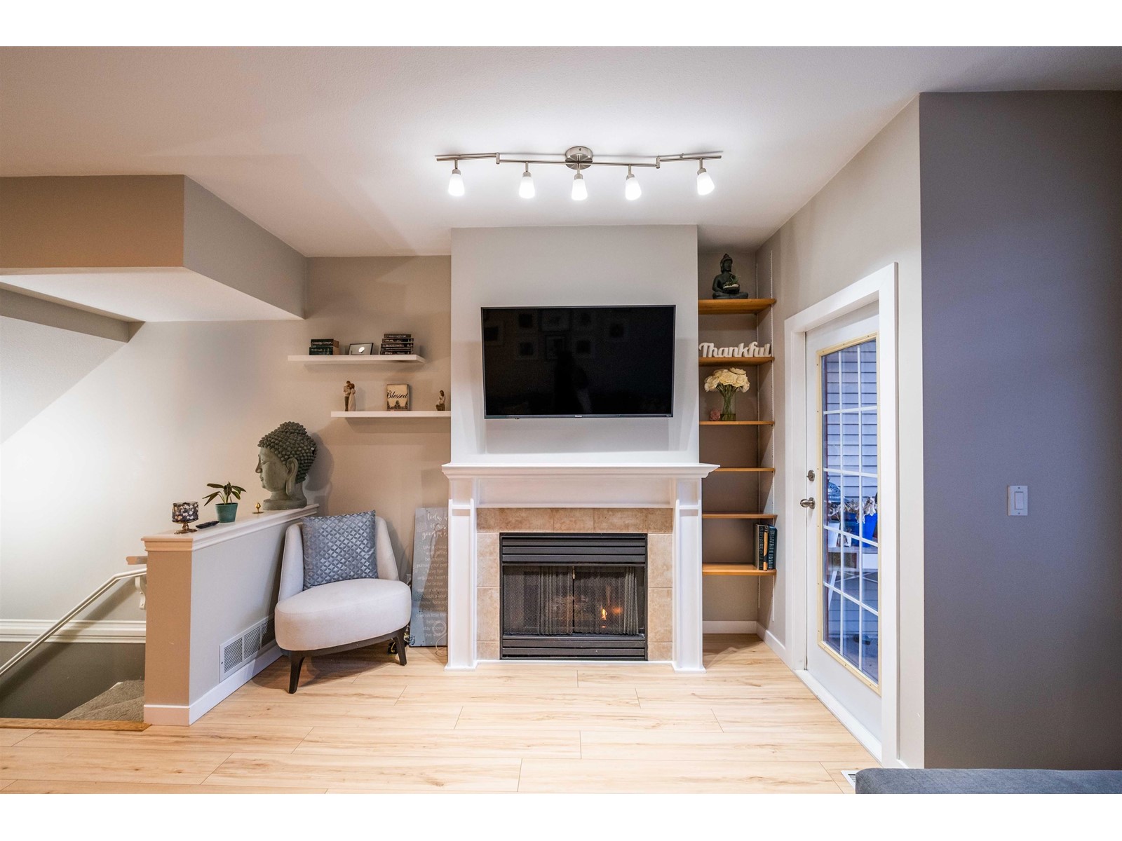 37 14877 58 Avenue, Surrey, British Columbia  V3S 8Y9 - Photo 2 - R2966752