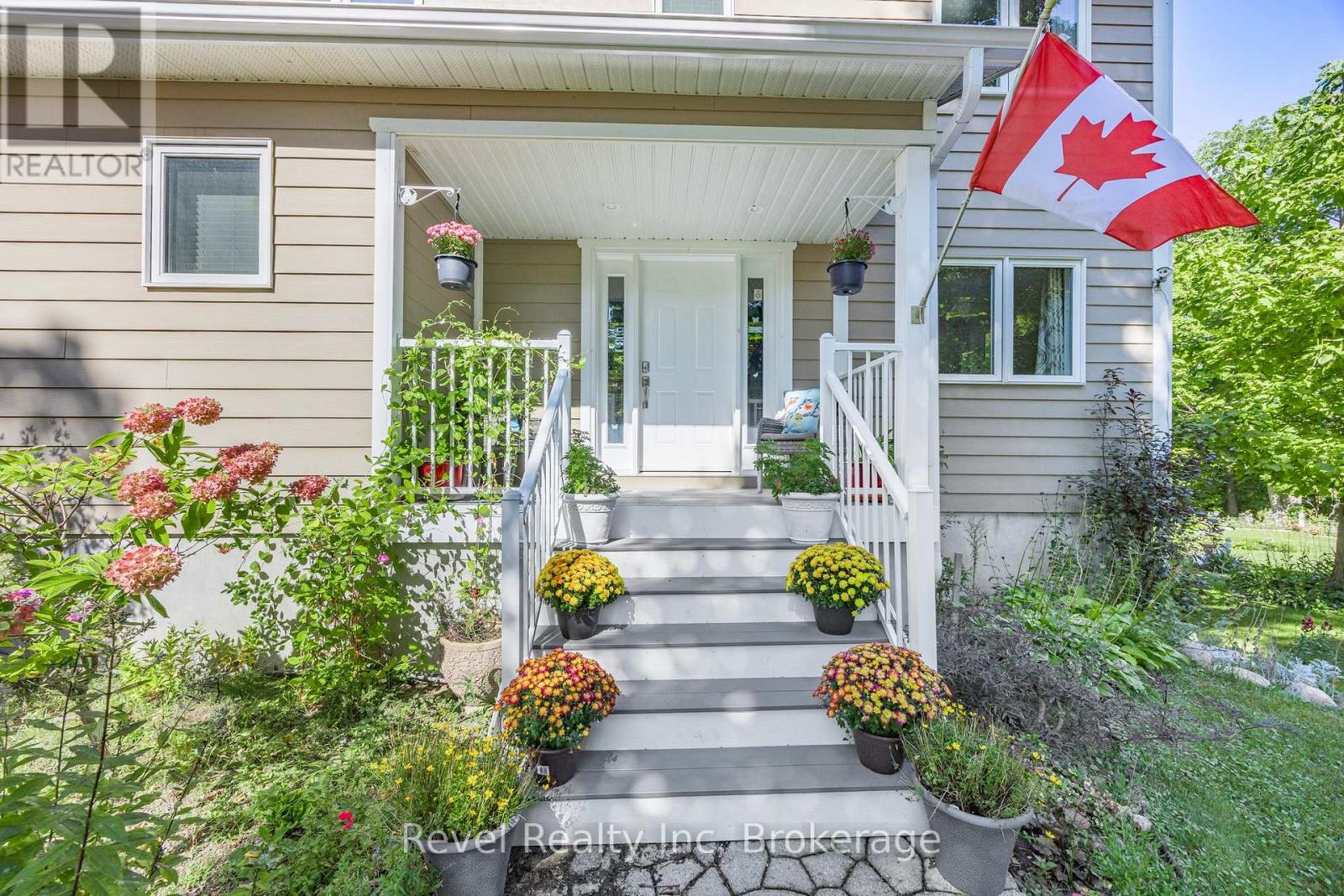 10 Musquake Court, Tiny, Ontario  L9M 1R2 - Photo 2 - S11952483