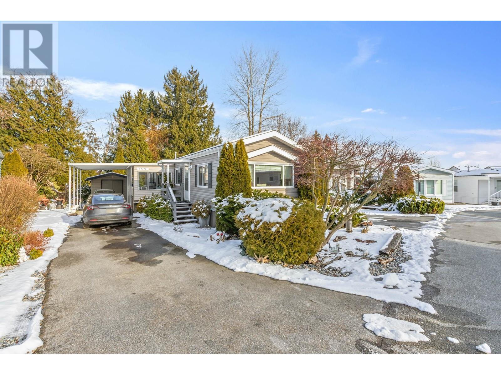 30 19711 Poplar Drive, Pitt Meadows, British Columbia  V3Y 1Z3 - Photo 2 - R2965712