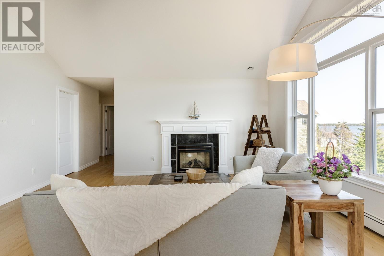 2066 Crowell Road, East Lawrencetown, Nova Scotia  B2Z 1P1 - Photo 12 - 202503087