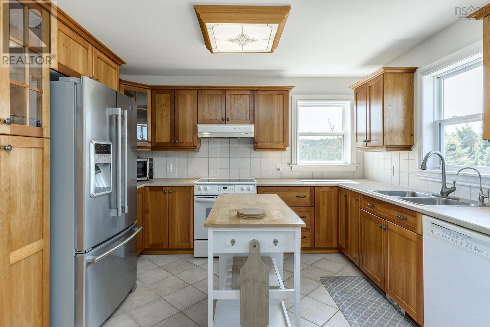 2066 Crowell Road, East Lawrencetown, Nova Scotia  B2Z 1P1 - Photo 17 - 202503087