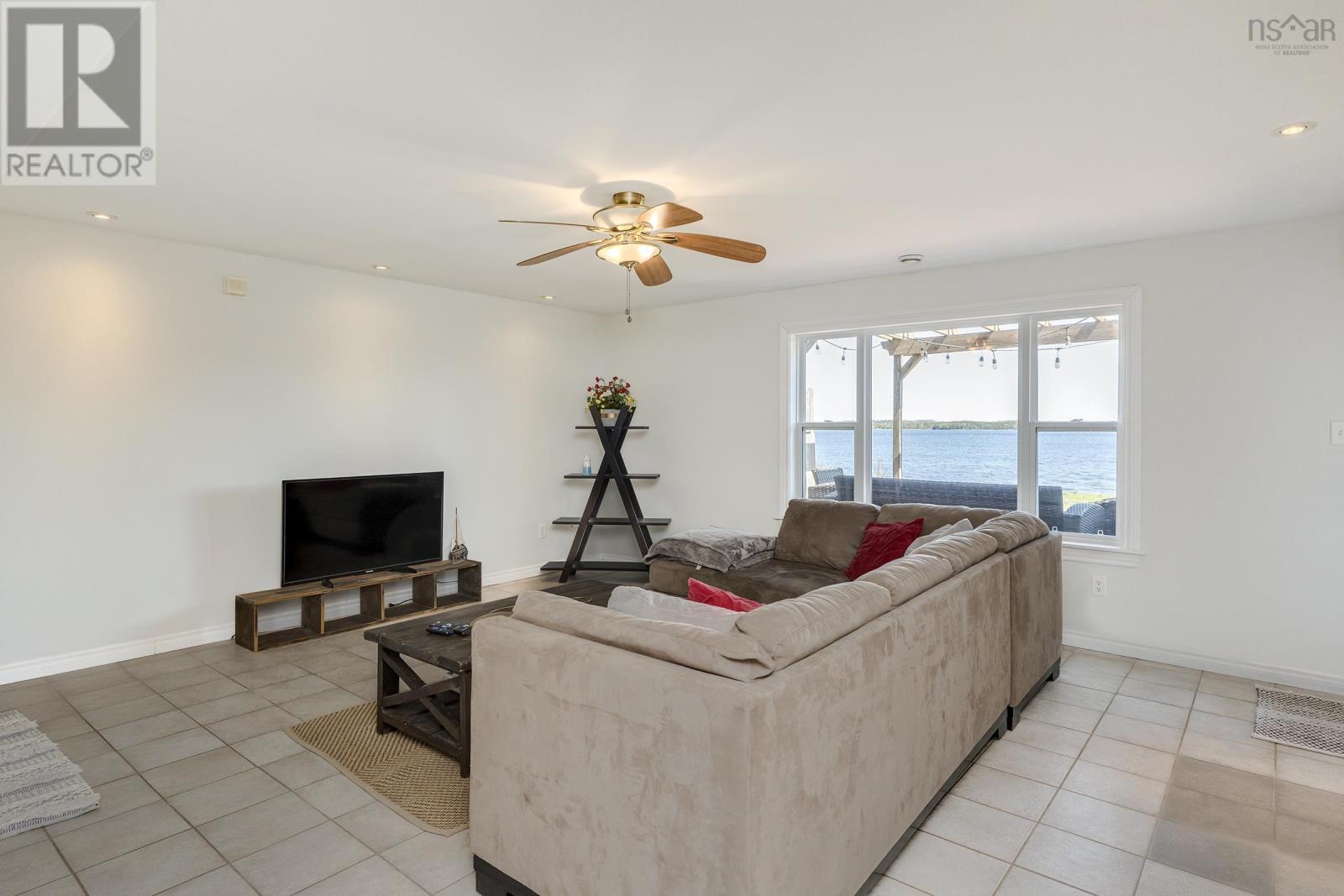 2066 Crowell Road, East Lawrencetown, Nova Scotia  B2Z 1P1 - Photo 39 - 202503087