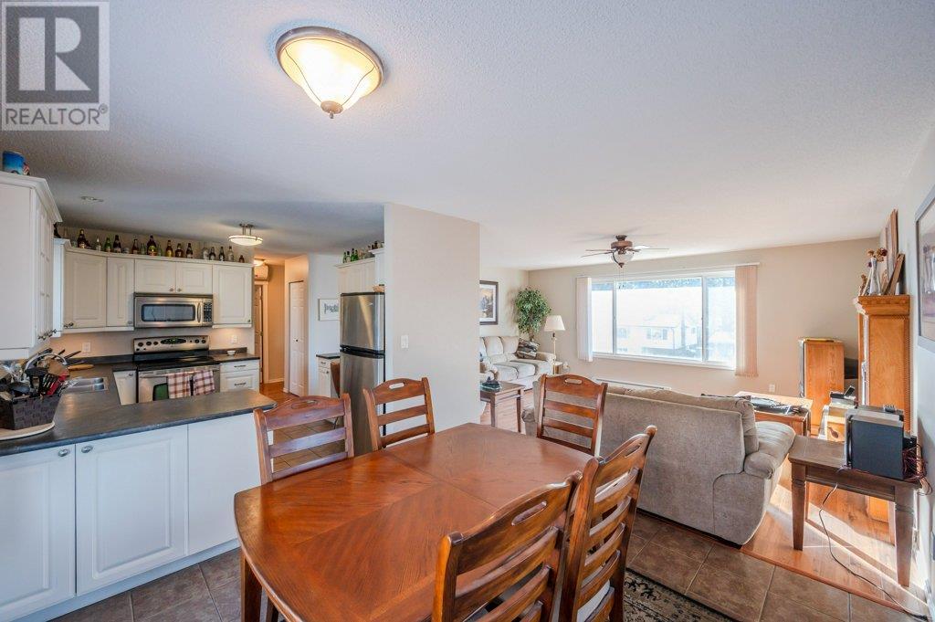 1555 Carmi Avenue, Penticton, British Columbia  V2A 8V5 - Photo 10 - 10335553