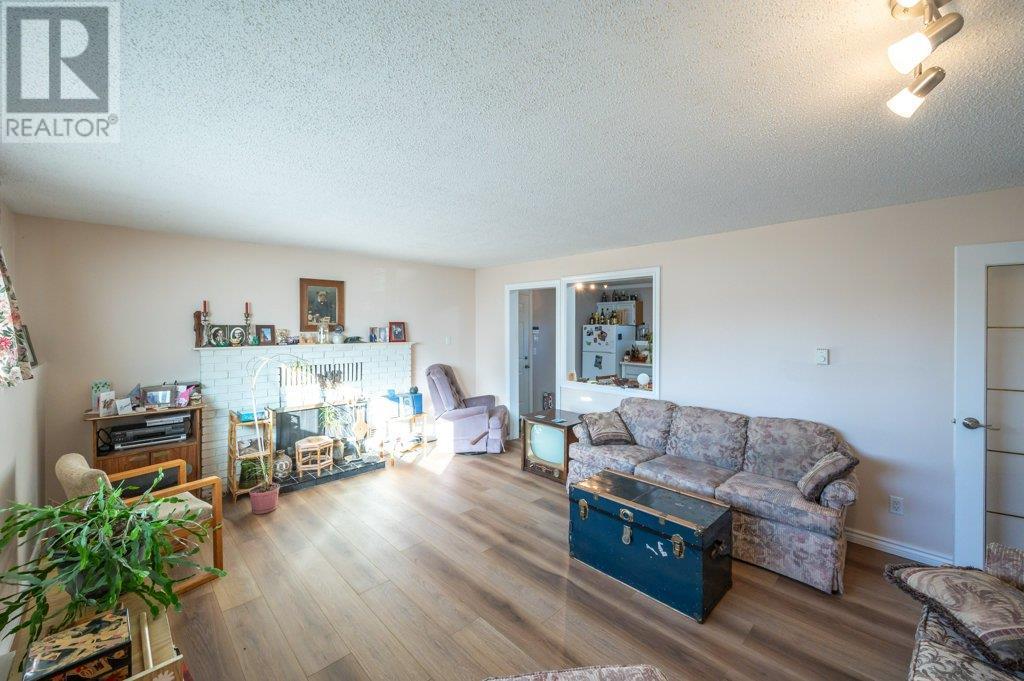 1555 Carmi Avenue, Penticton, British Columbia  V2A 8V5 - Photo 34 - 10335553