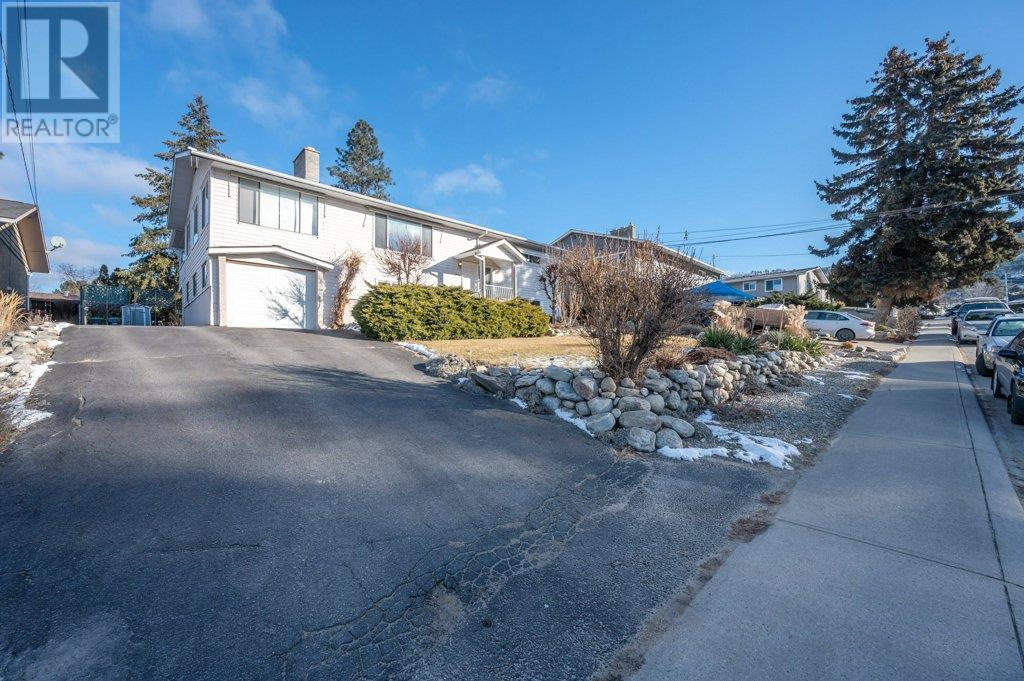 1555 Carmi Avenue, Penticton, British Columbia  V2A 8V5 - Photo 58 - 10335553