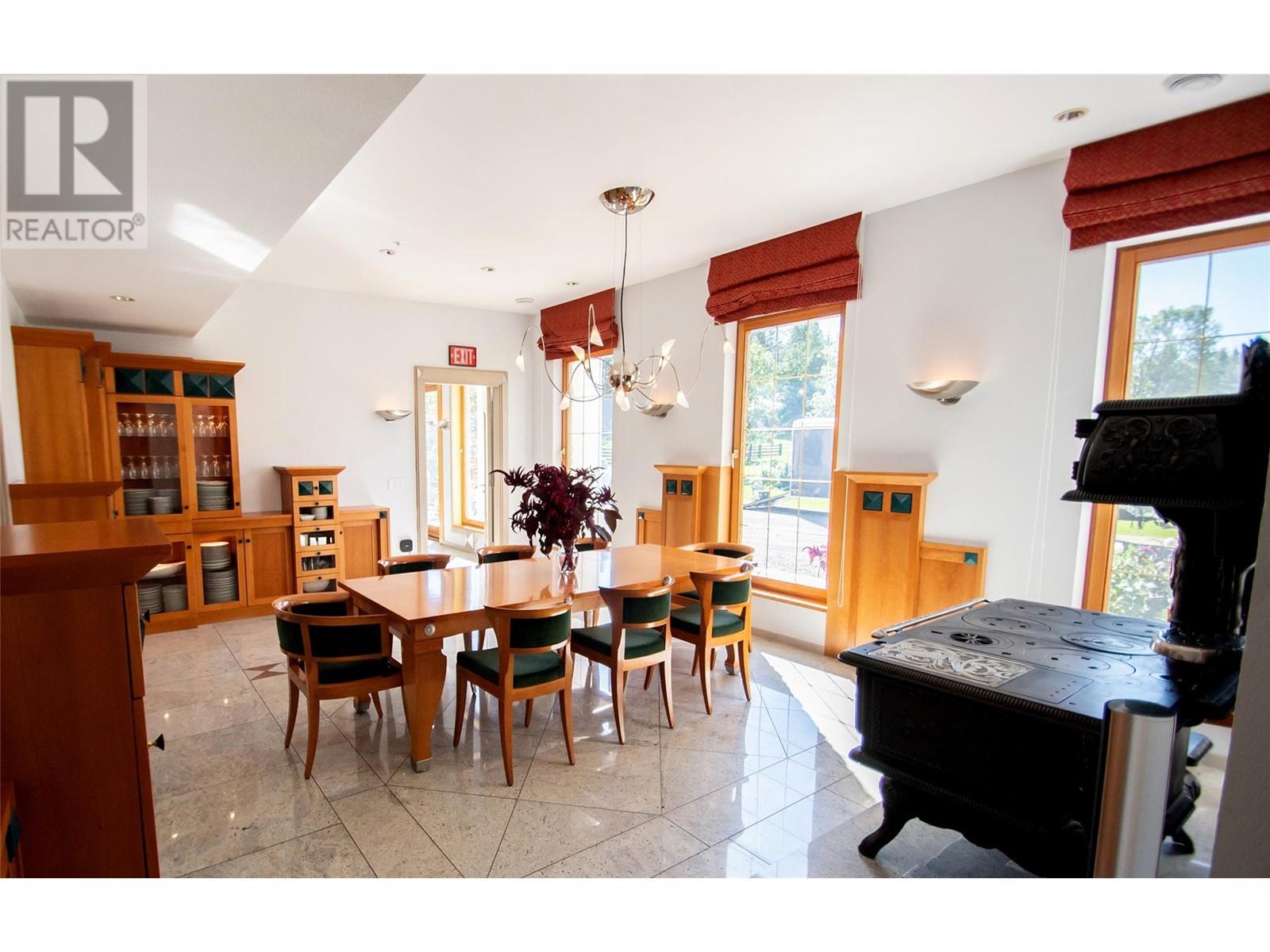 8285 Olson Road, Ta Ta Creek, British Columbia  V0B 2H0 - Photo 13 - 10326664