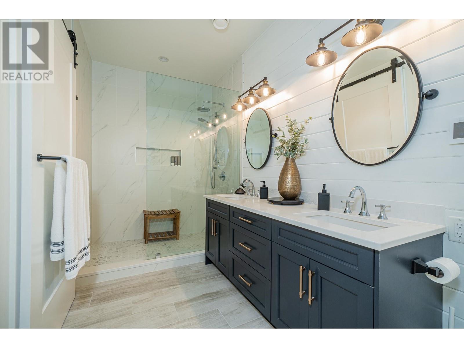8549 Seascape Court, West Vancouver, British Columbia  V7W 3J7 - Photo 23 - R2967350