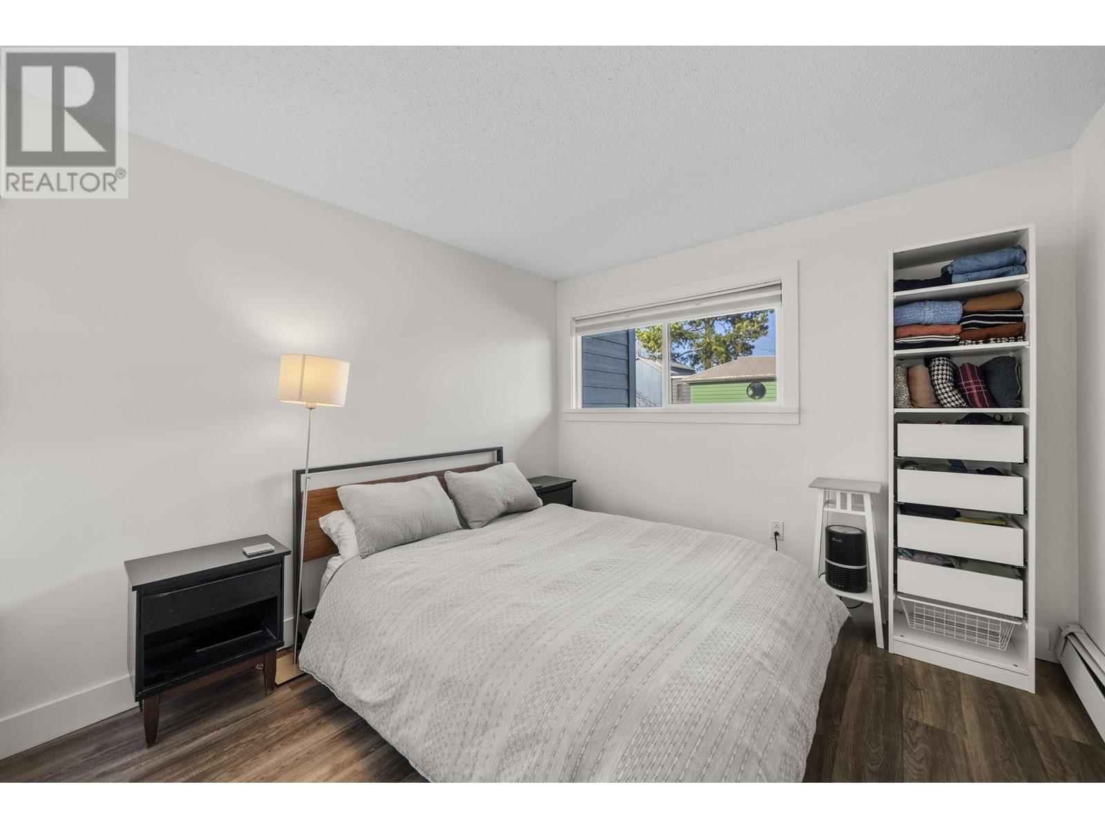 Listing Picture 13 of 20 : 302 1365 E 7TH AVENUE, Vancouver / 溫哥華 - 魯藝地產 Yvonne Lu Group - MLS Medallion Club Member