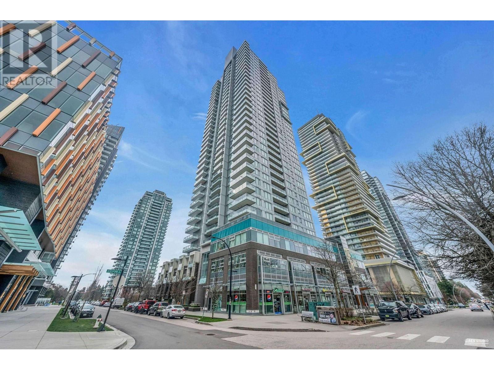 2206 6333 SILVER AVENUE, burnaby, British Columbia