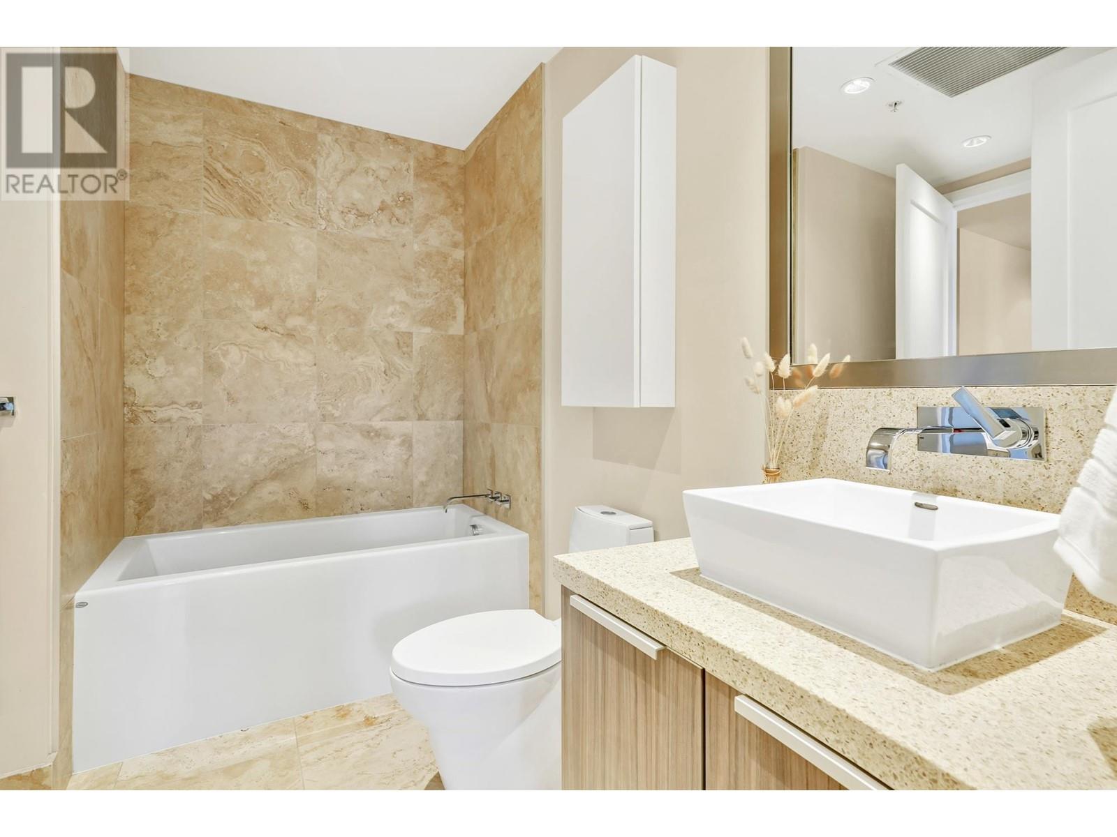 Listing Picture 11 of 24 : 312 181 W 1ST AVENUE, Vancouver / 溫哥華 - 魯藝地產 Yvonne Lu Group - MLS Medallion Club Member