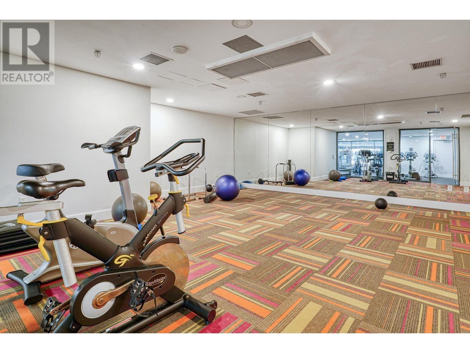 Listing Picture 22 of 24 : 312 181 W 1ST AVENUE, Vancouver / 溫哥華 - 魯藝地產 Yvonne Lu Group - MLS Medallion Club Member