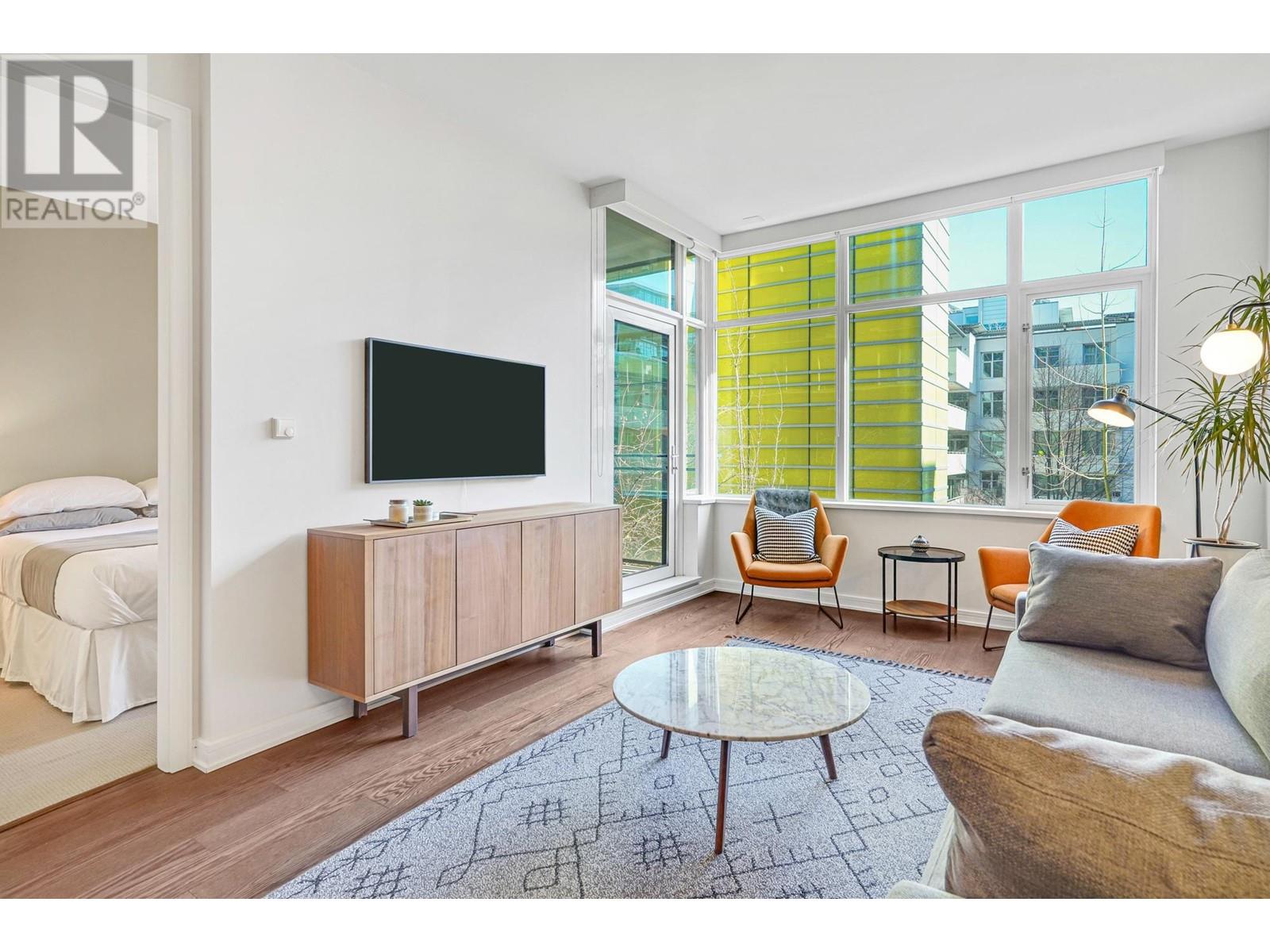 Listing Picture 5 of 24 : 312 181 W 1ST AVENUE, Vancouver / 溫哥華 - 魯藝地產 Yvonne Lu Group - MLS Medallion Club Member