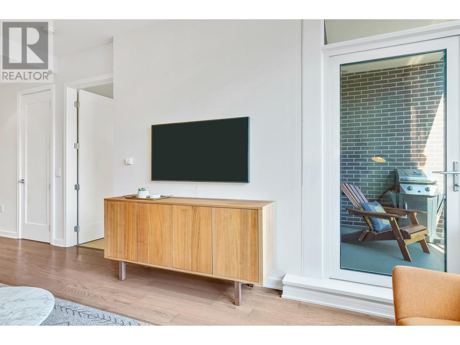 Listing Picture 7 of 24 : 312 181 W 1ST AVENUE, Vancouver / 溫哥華 - 魯藝地產 Yvonne Lu Group - MLS Medallion Club Member