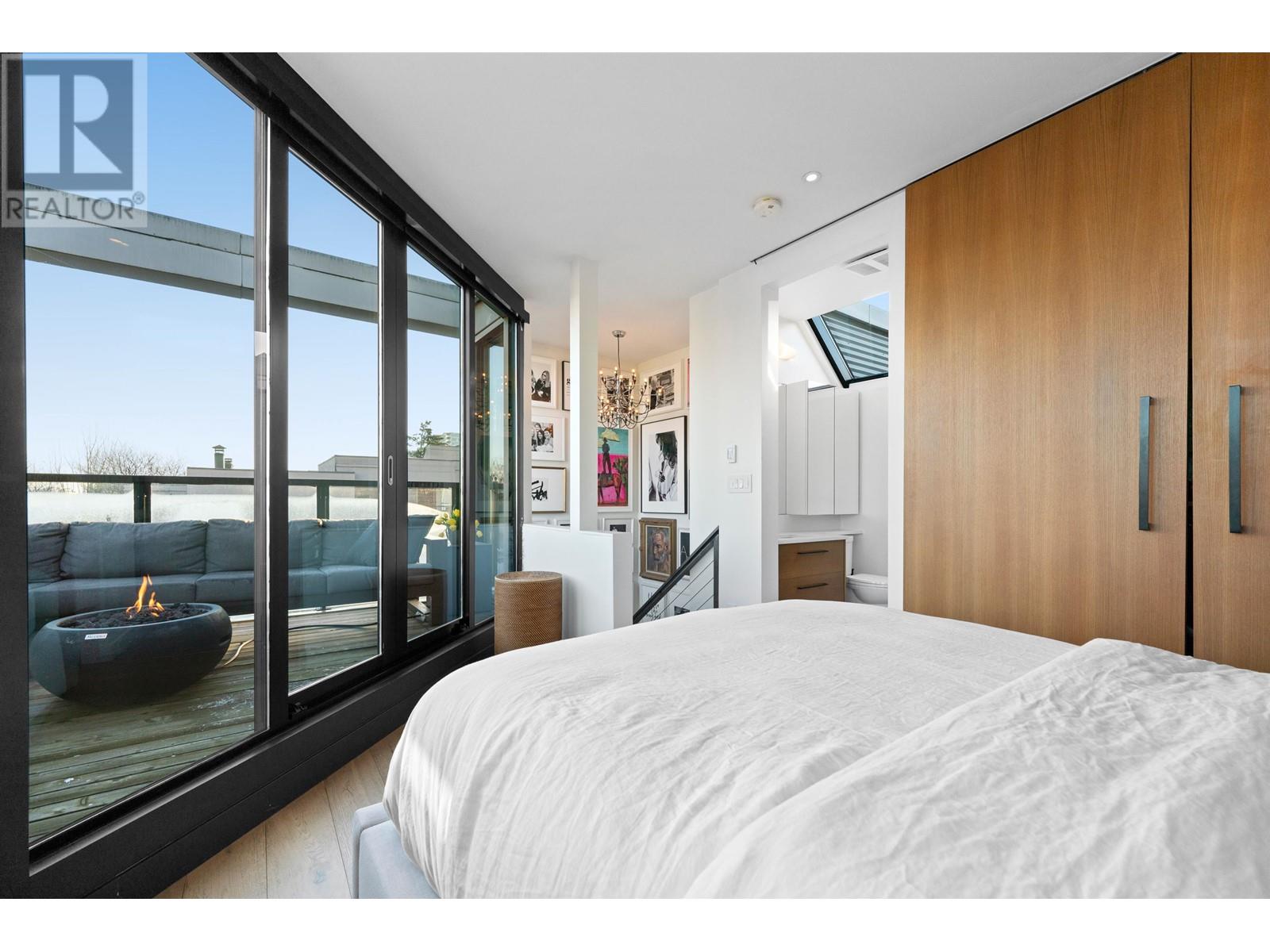 Listing Picture 24 of 40 : 950 W 7TH AVENUE, Vancouver / 溫哥華 - 魯藝地產 Yvonne Lu Group - MLS Medallion Club Member