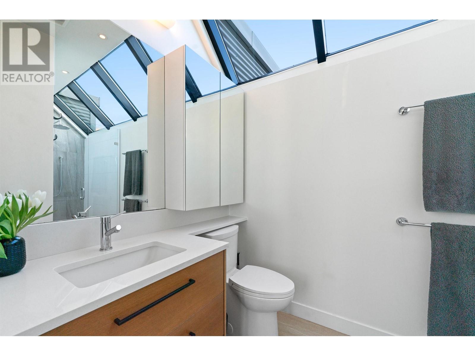 Listing Picture 26 of 40 : 950 W 7TH AVENUE, Vancouver / 溫哥華 - 魯藝地產 Yvonne Lu Group - MLS Medallion Club Member