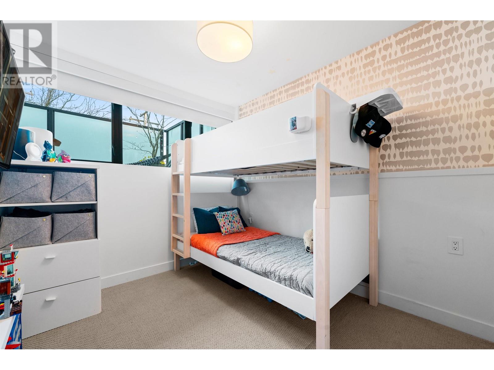 Listing Picture 33 of 40 : 950 W 7TH AVENUE, Vancouver / 溫哥華 - 魯藝地產 Yvonne Lu Group - MLS Medallion Club Member