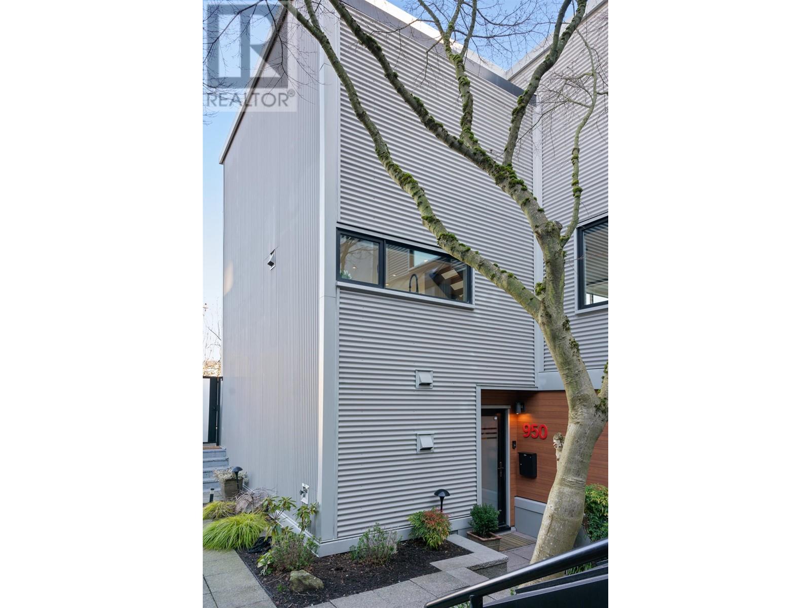 Listing Picture 39 of 40 : 950 W 7TH AVENUE, Vancouver / 溫哥華 - 魯藝地產 Yvonne Lu Group - MLS Medallion Club Member