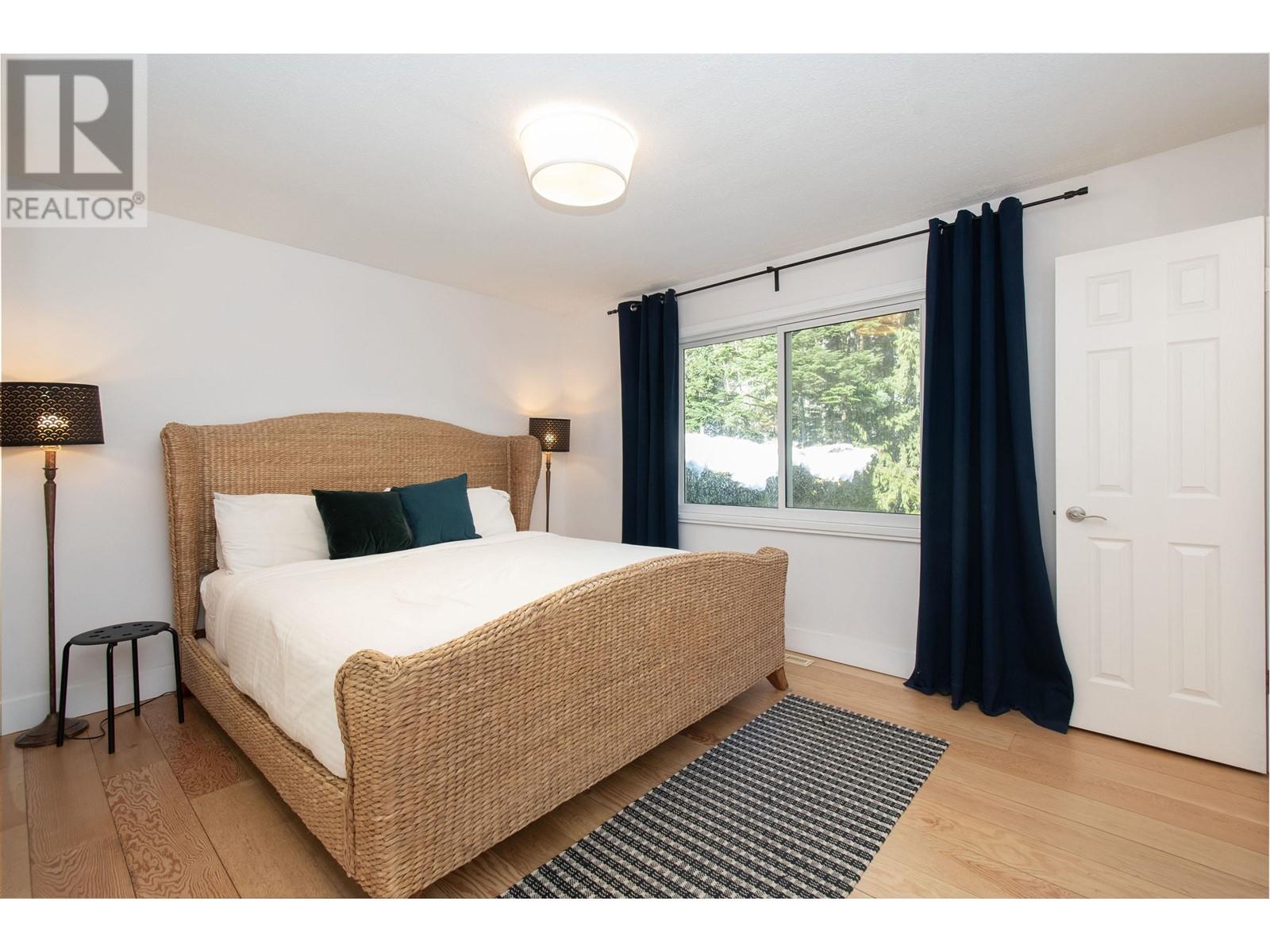 38269 MYRTLEWOOD CRESCENT