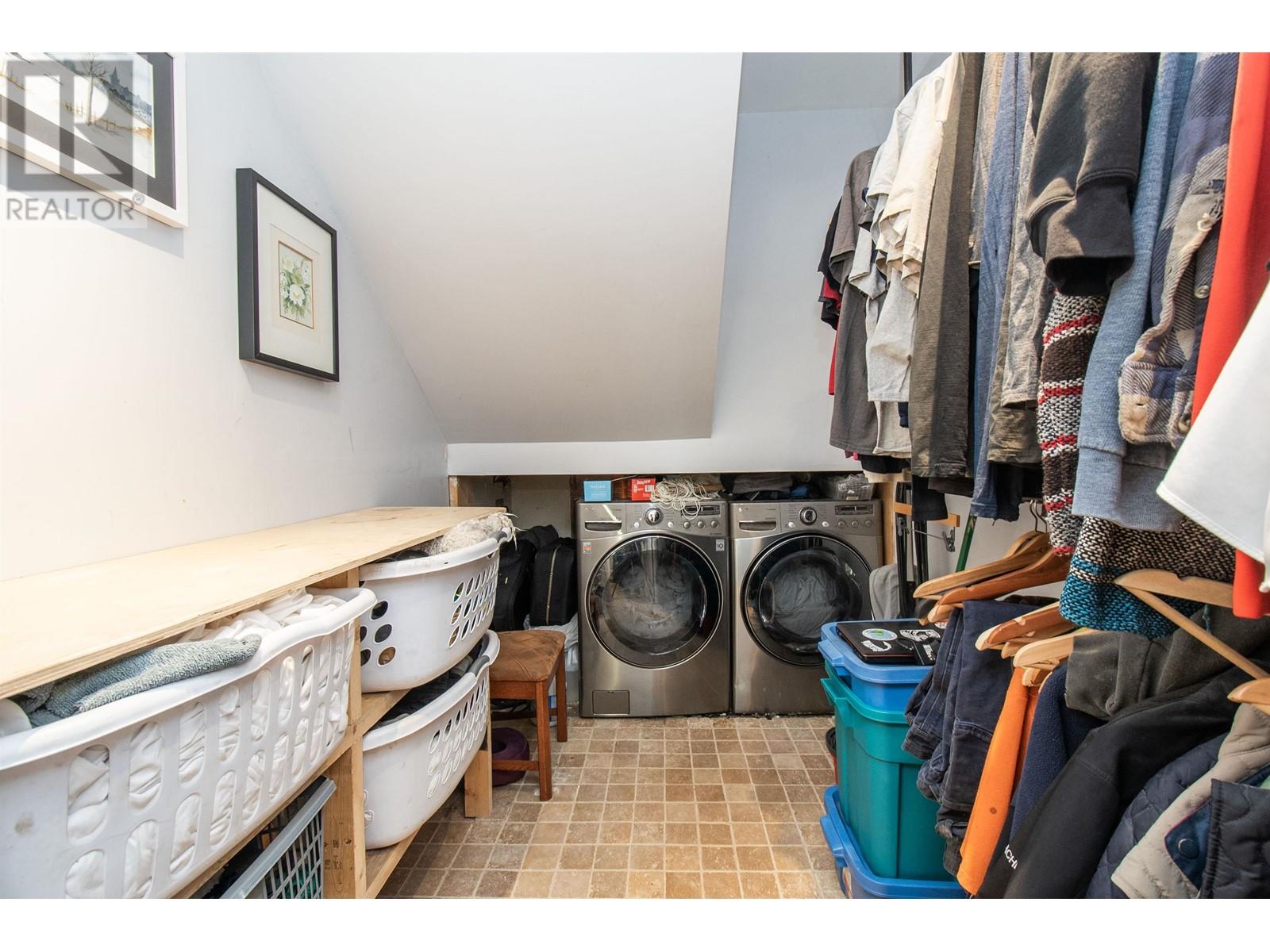 38269 MYRTLEWOOD CRESCENT