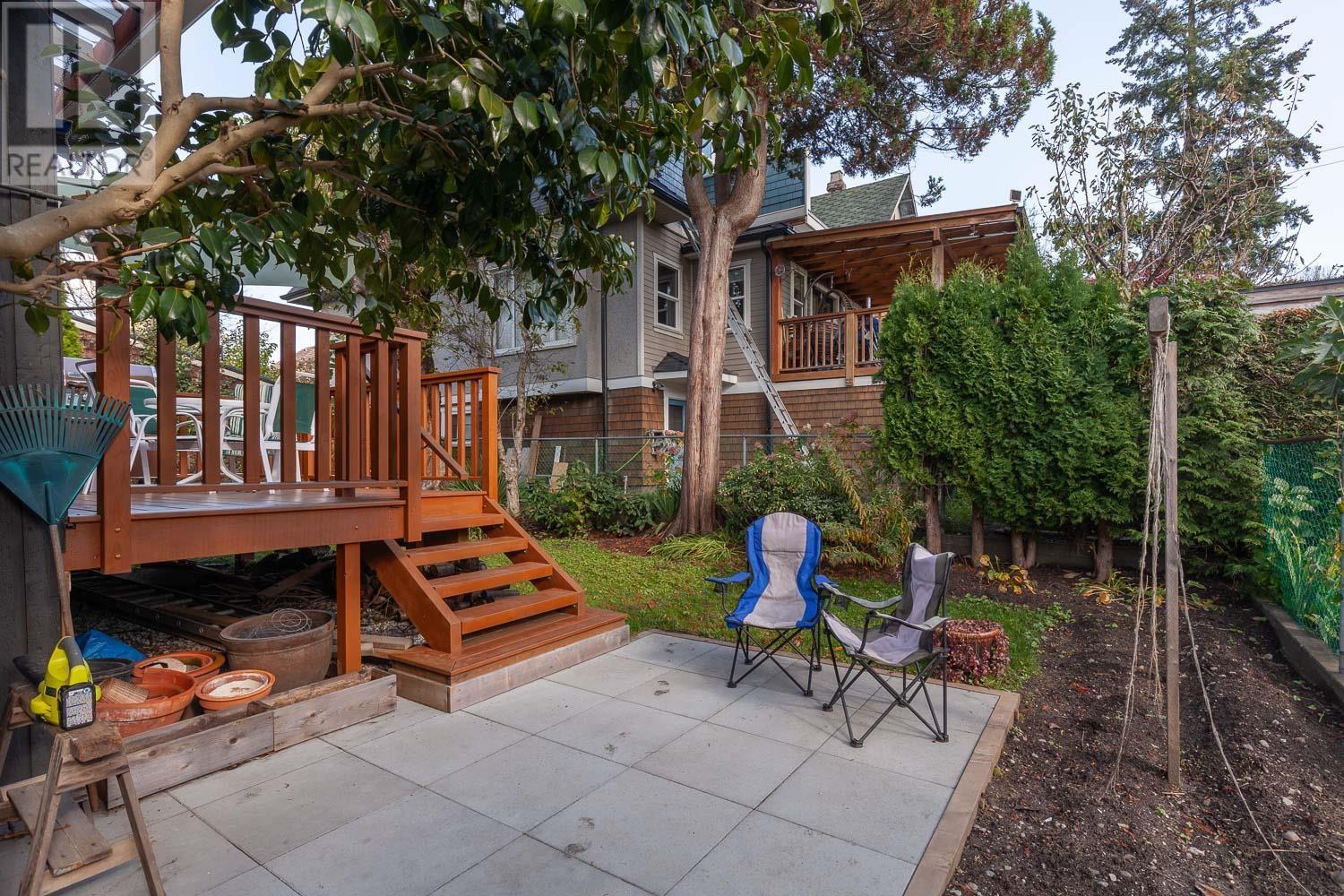 Listing Picture 37 of 40 : 2912 WOODLAND DRIVE, Vancouver / 溫哥華 - 魯藝地產 Yvonne Lu Group - MLS Medallion Club Member