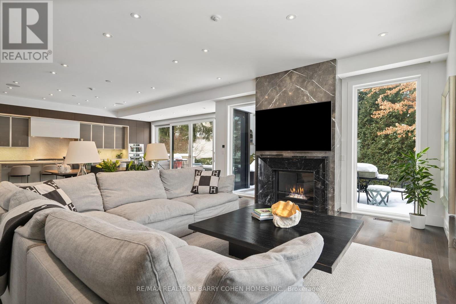 Property at 330 VESTA DRIVE image 5