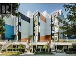 330 E 15TH AVENUE, Vancouver, British Columbia