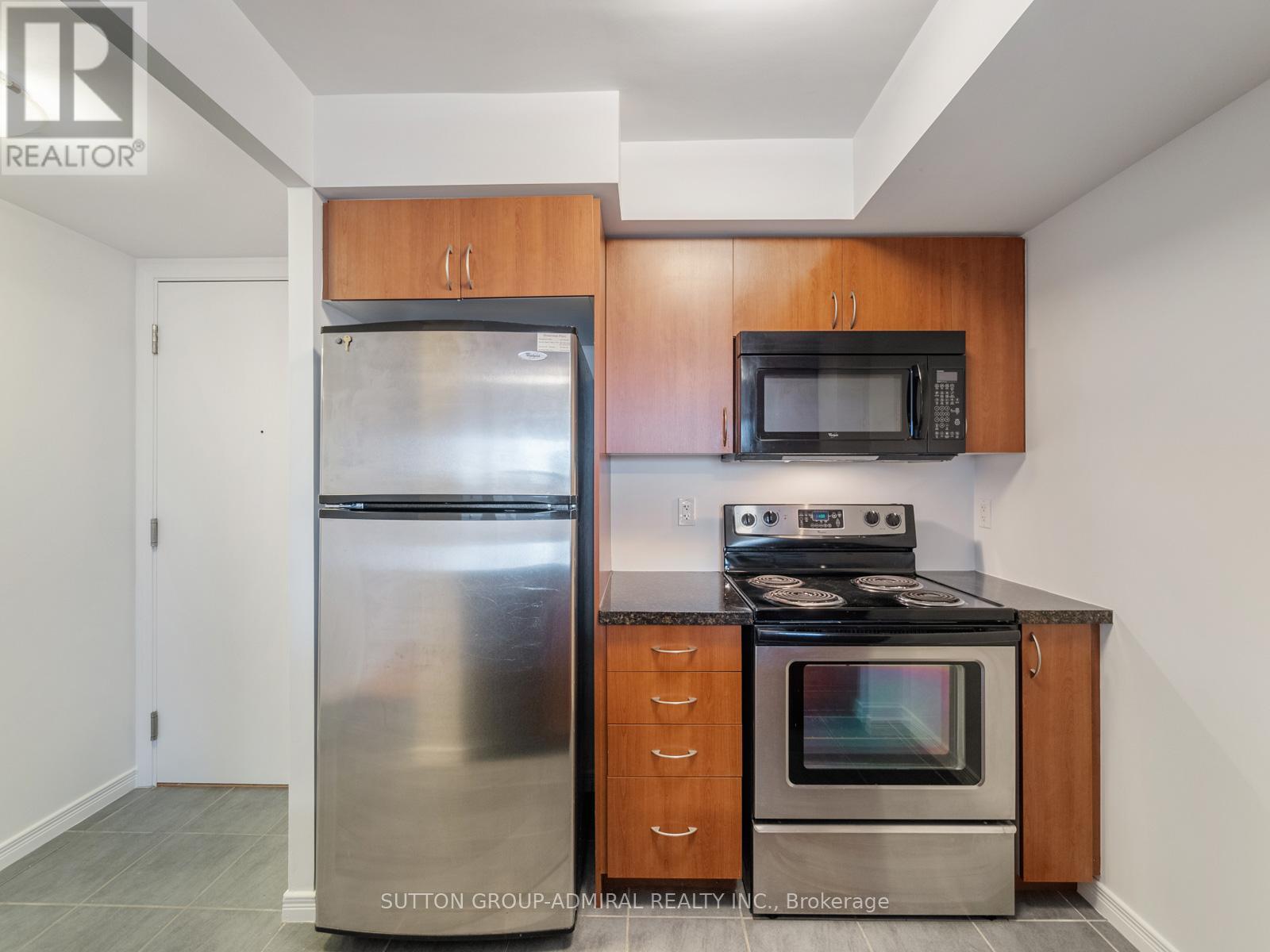 Property at 1715 - 60 HEINTZMAN STREET image 5