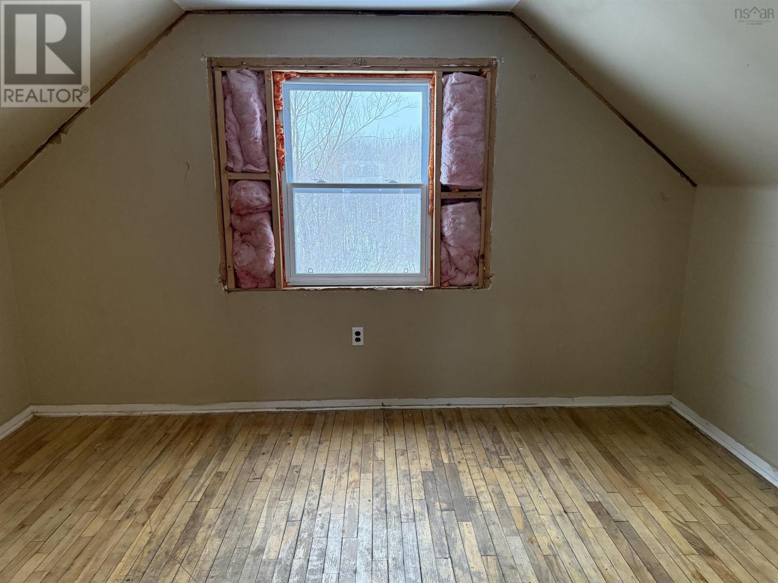 1989 Temperance Street, Westville, Nova Scotia  B0K 2A0 - Photo 12 - 202503092