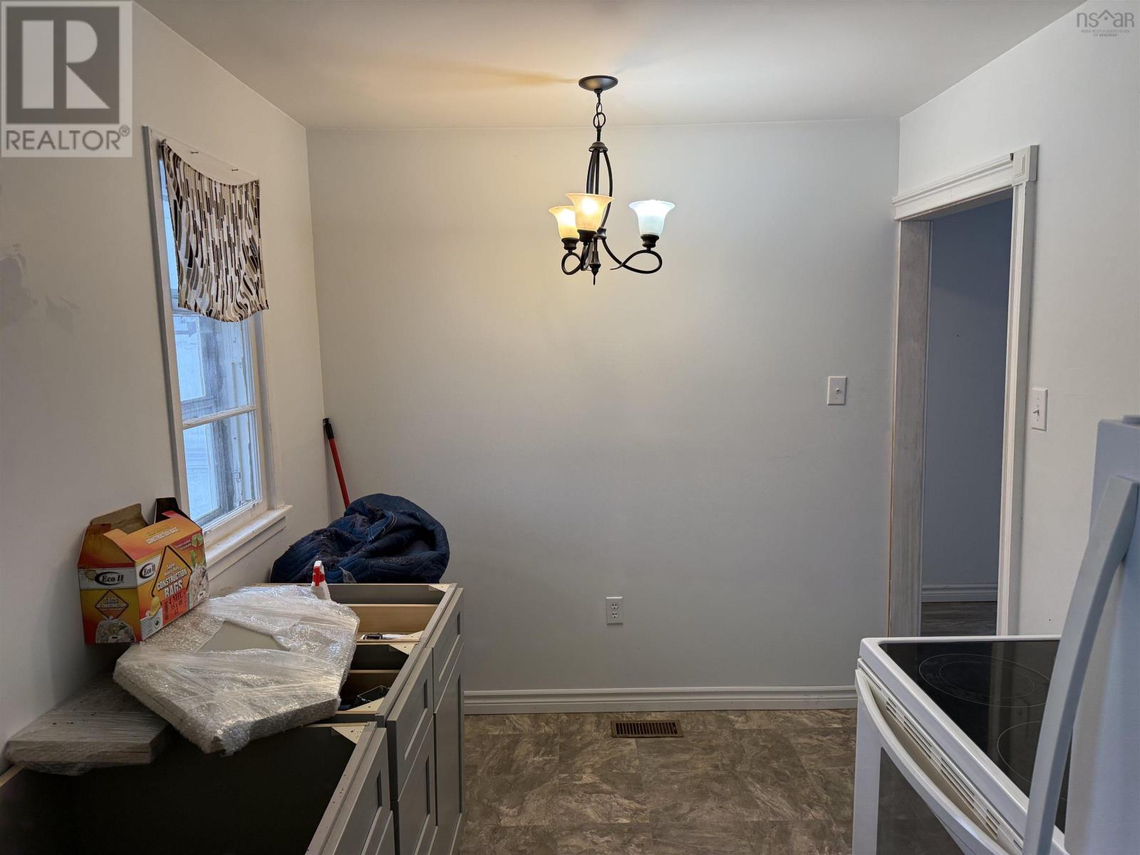 1989 Temperance Street, Westville, Nova Scotia  B0K 2A0 - Photo 5 - 202503092