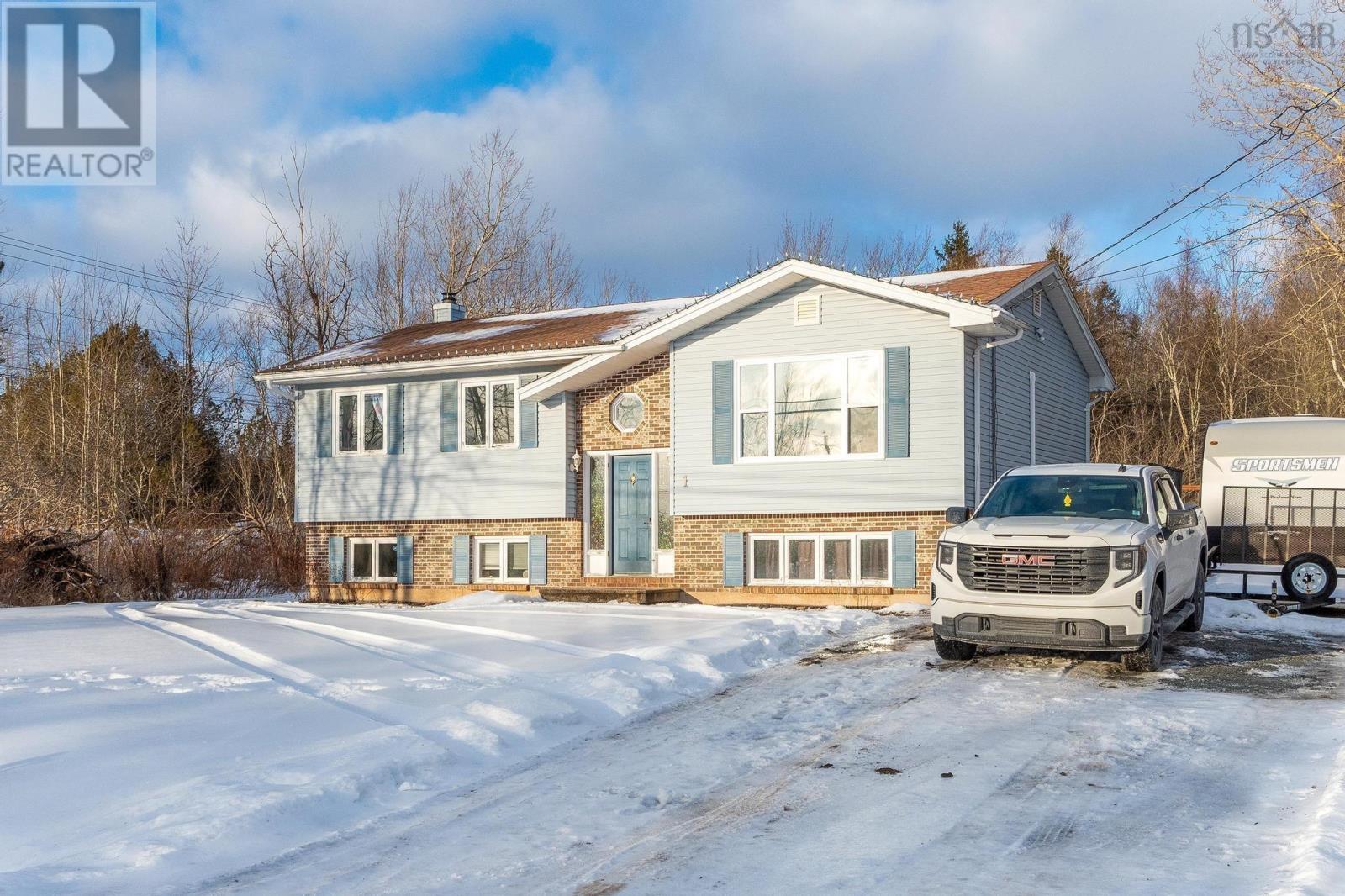 1 Robert Scott Drive, Lantz, Nova Scotia  B2S 2A5 - Photo 2 - 202503094