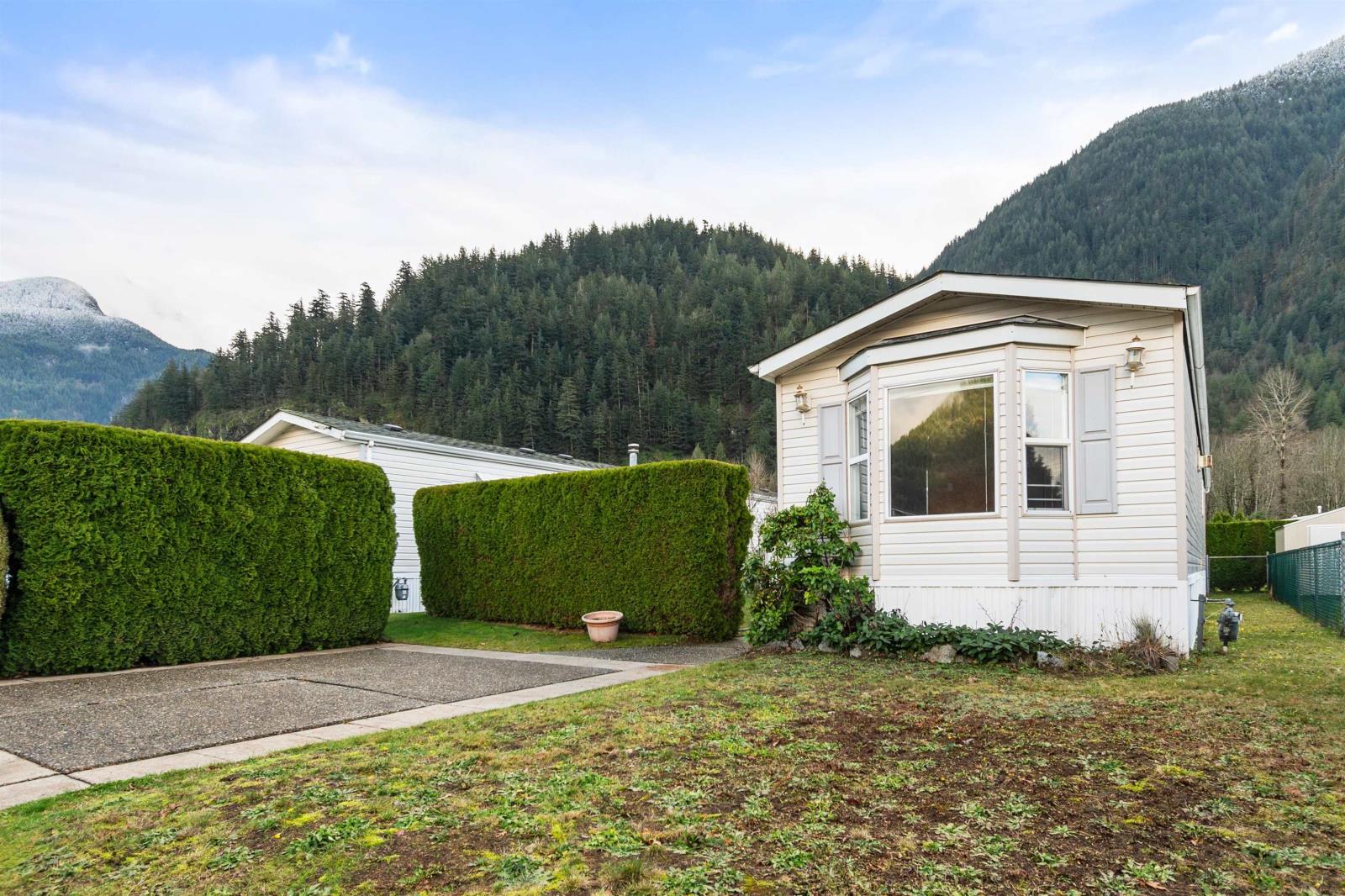 21 62790 FLOOD HOPE ROAD|Hope, Hope, British Columbia