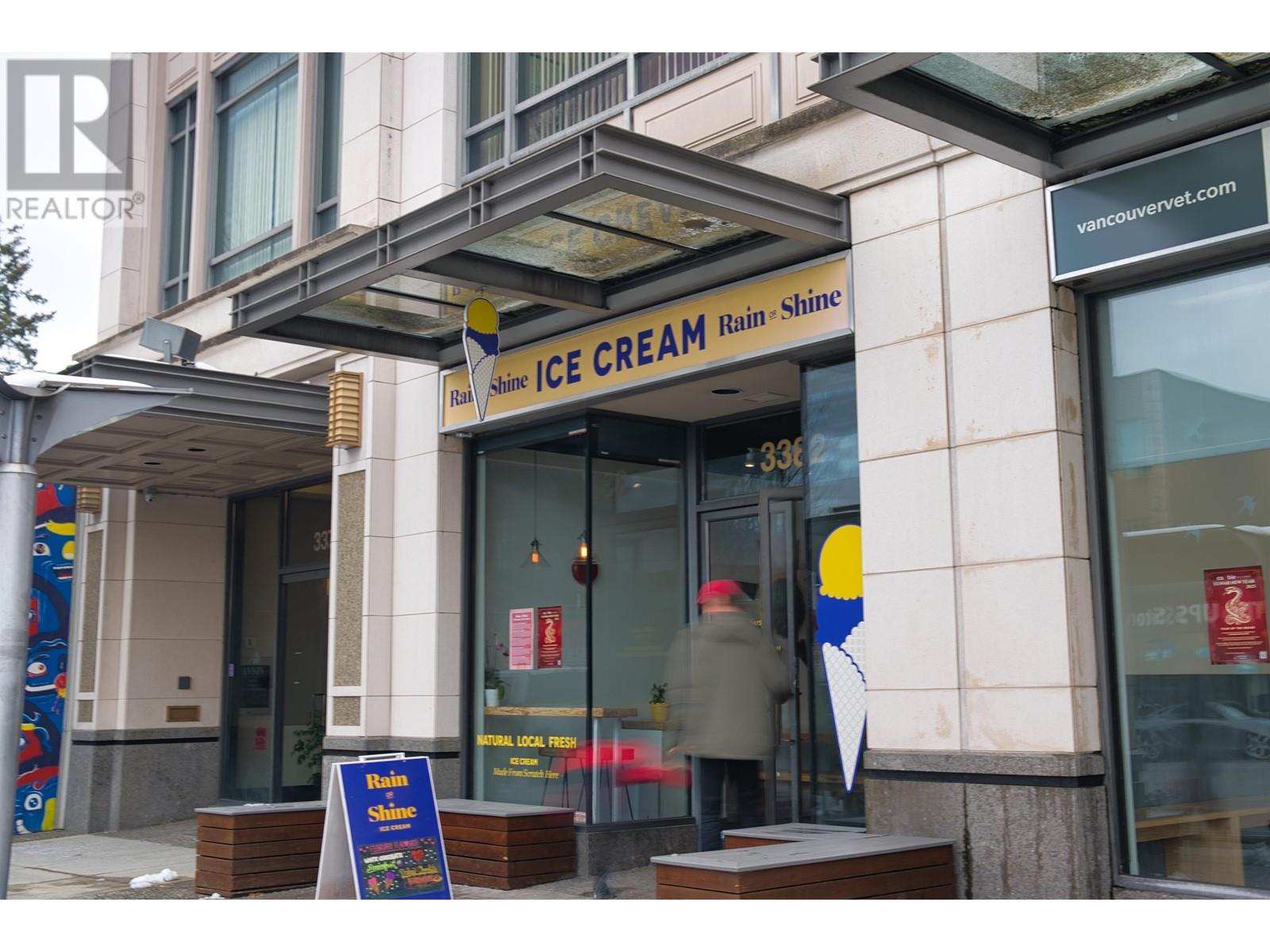 Listing Picture 38 of 40 : 173 W 19TH AVENUE, Vancouver / 溫哥華 - 魯藝地產 Yvonne Lu Group - MLS Medallion Club Member