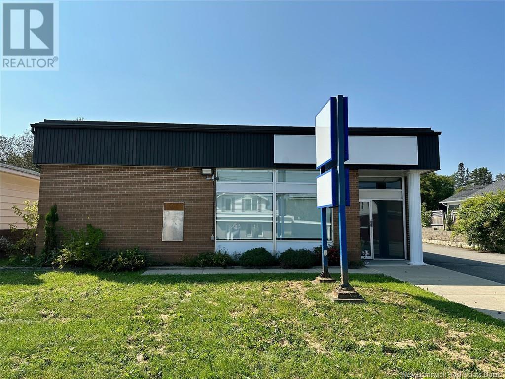 199 Main Street, Plaster Rock, New Brunswick  E7G 2J8 - Photo 3 - NB112721