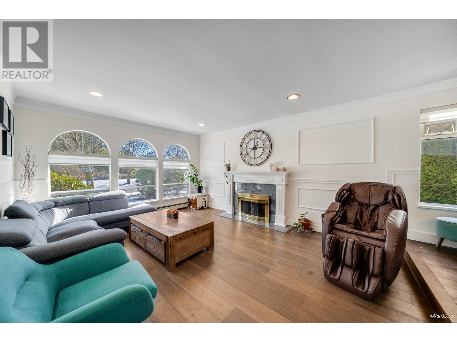 7135 4th Street, Burnaby, British Columbia  V5E 3X7 - Photo 6 - R2966939