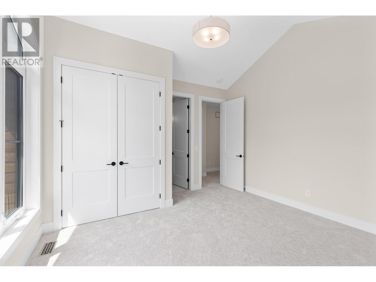 4964 Bucktail Lane, Kelowna, British Columbia  V1W 5L3 - Photo 34 - 10335602