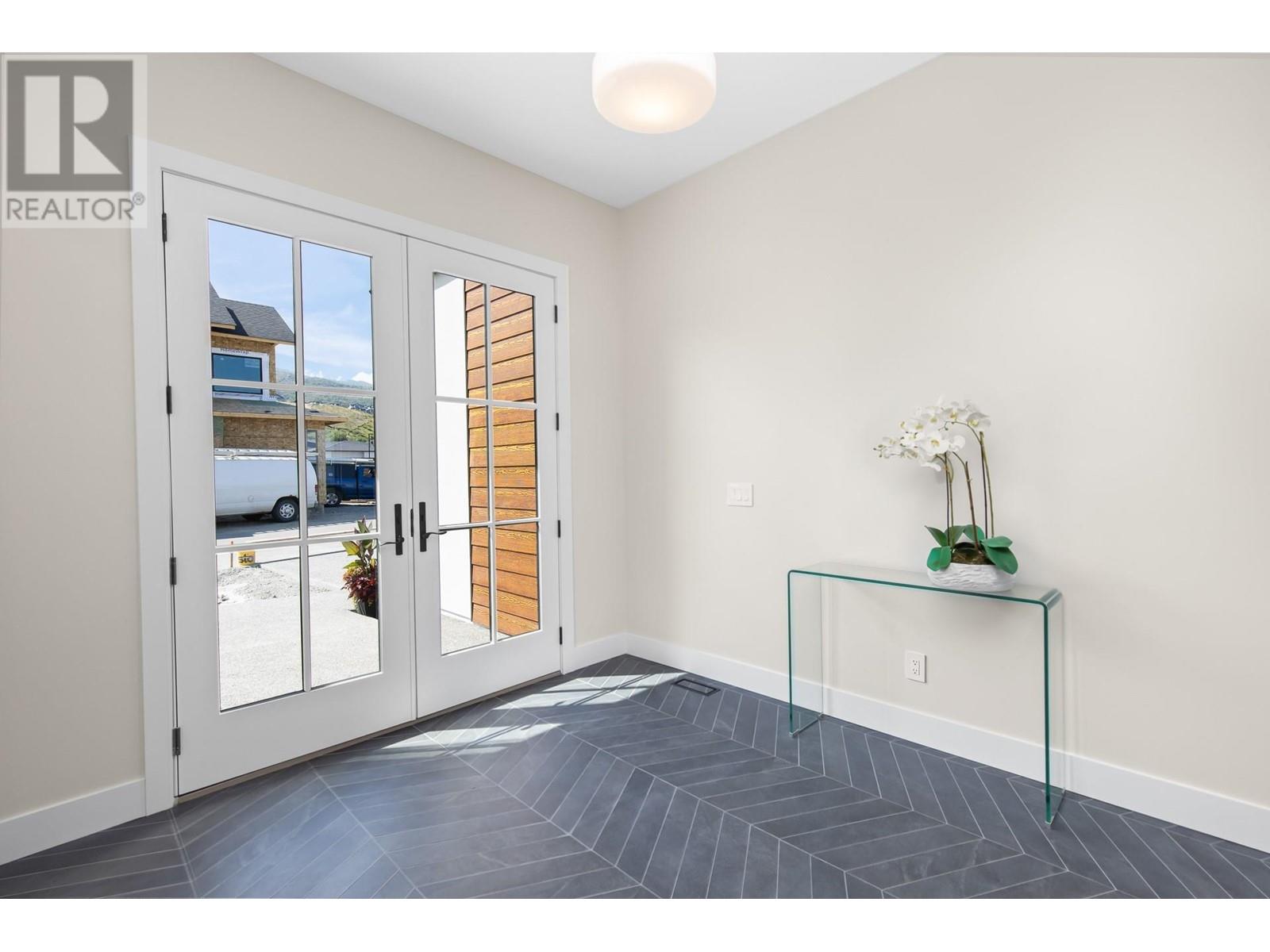 Property at 4964 Bucktail Lane image 4