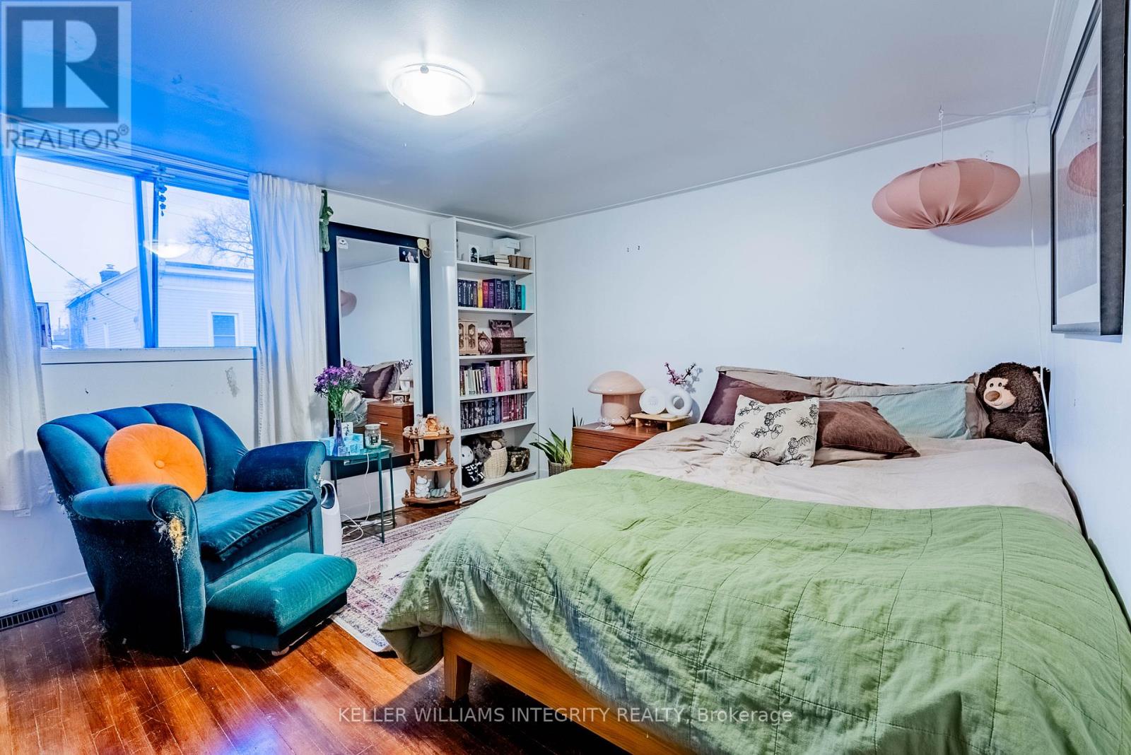 Property at 254 EMOND STREET image 5