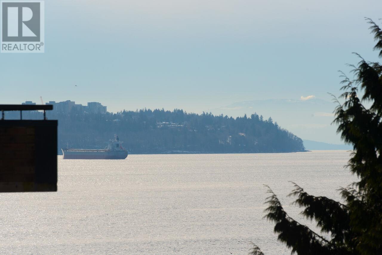 401 2165 Argyle Avenue, West Vancouver, British Columbia  V7V 1A5 - Photo 11 - R2967420