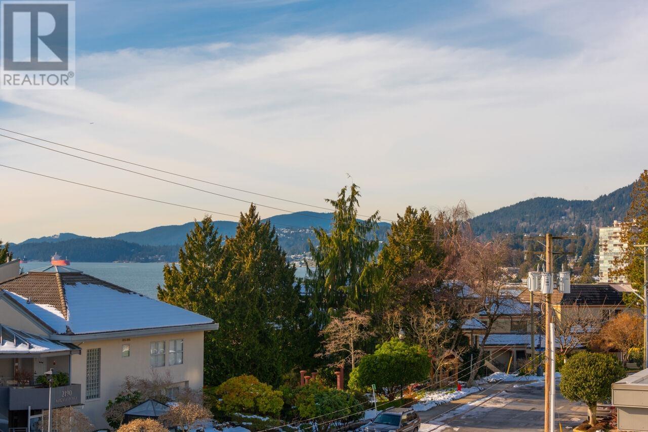 401 2165 Argyle Avenue, West Vancouver, British Columbia  V7V 1A5 - Photo 9 - R2967420