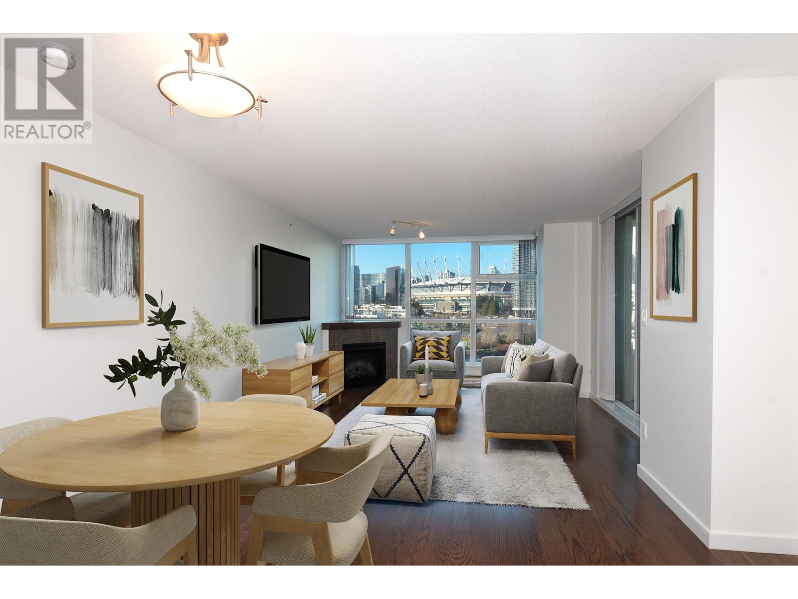 506 125 MILROSS AVENUE, vancouver, British Columbia