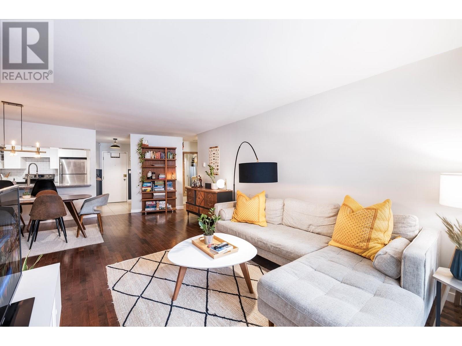 Listing Picture 10 of 29 : 115 2222 PRINCE EDWARD STREET, Vancouver / 溫哥華 - 魯藝地產 Yvonne Lu Group - MLS Medallion Club Member